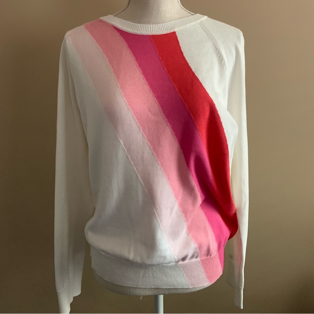 Women’s Color Block Diagonal Design Sweater - Picture 2 of 9